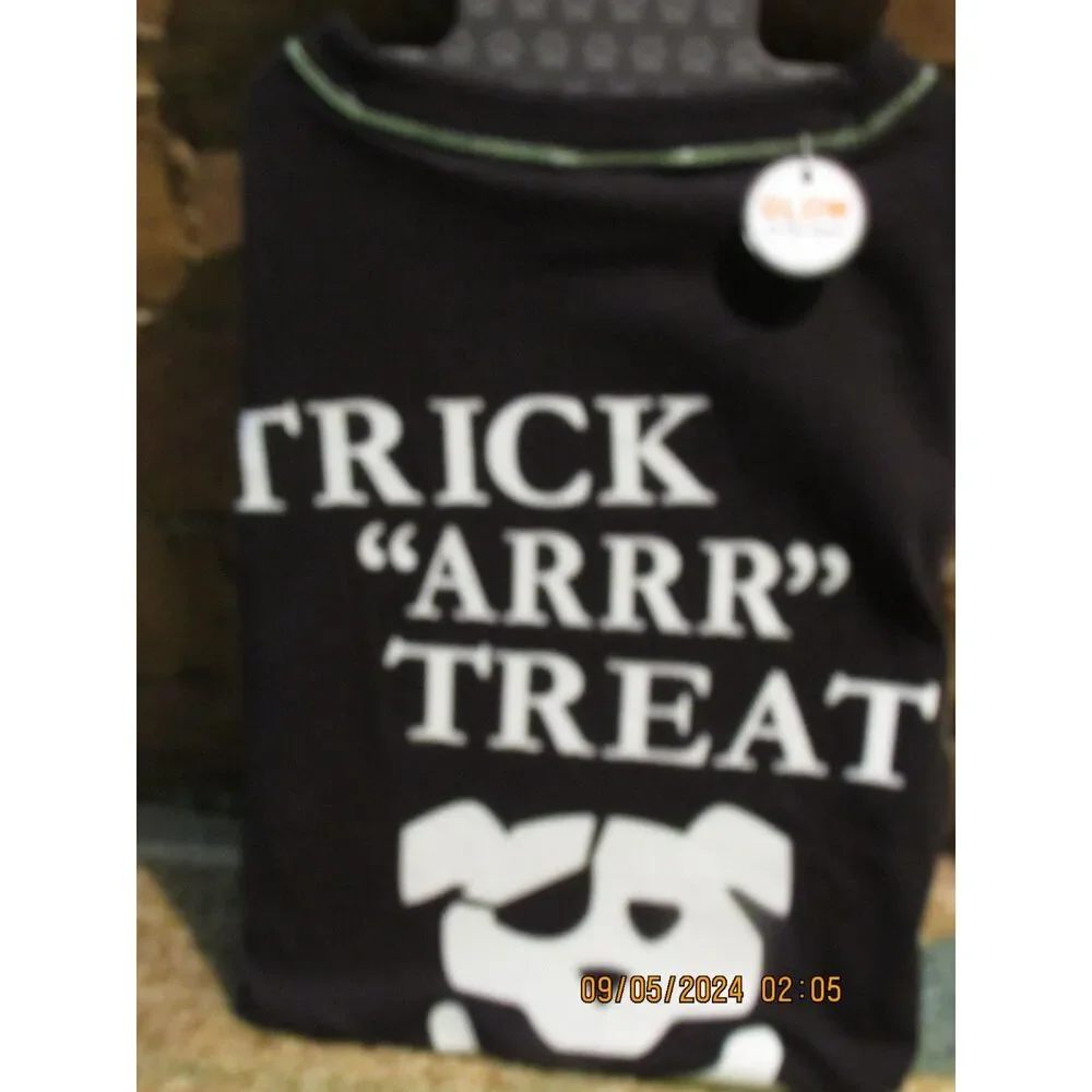 DOG PET HALLOWEEN COSTUME SZ L UP TO 90LBS PIRATE TRICK ARRR TREAT GLOW IN DARK